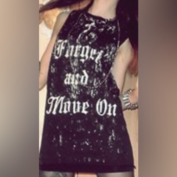 NWT H&M Women’s Printed Black Sleeveless‎ Tunic Top Shirt Sheer Sz 2 - Picture 2 of 4